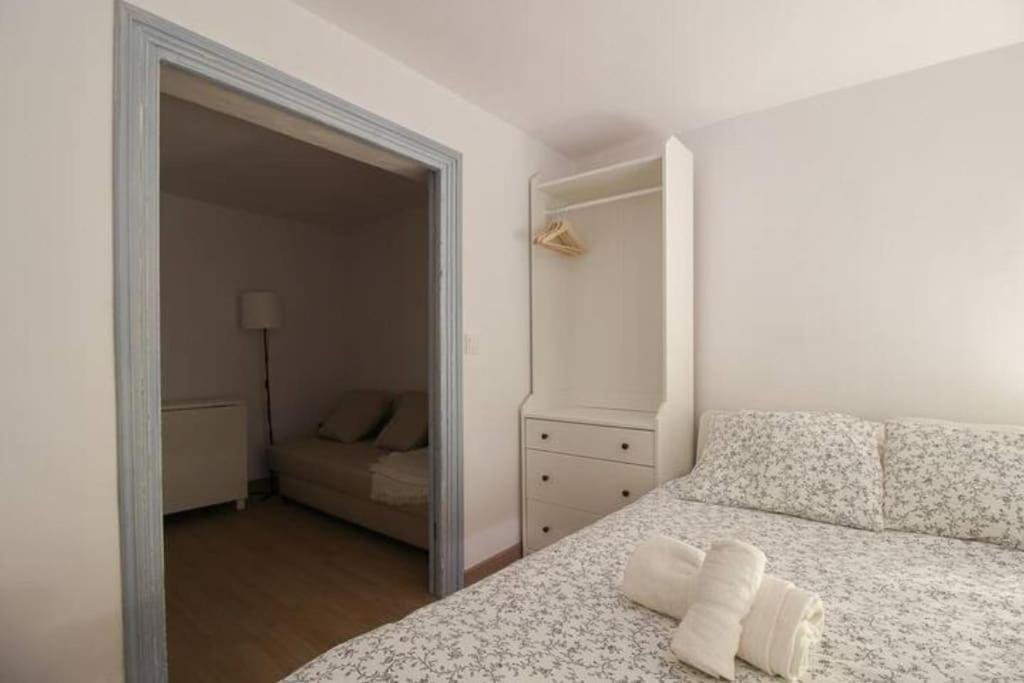 Vivienda En El Centro De Santander Apartment Bagian luar foto
