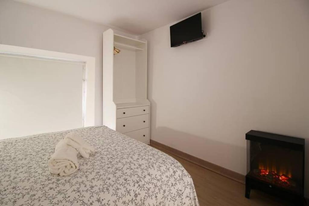 Vivienda En El Centro De Santander Apartment Bagian luar foto