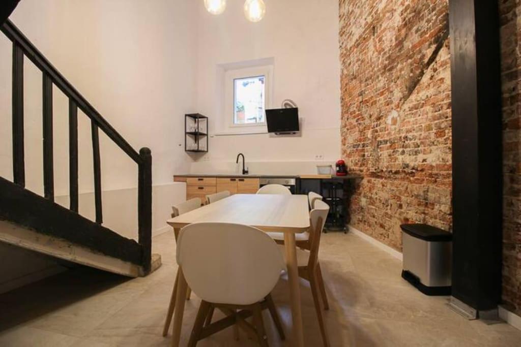 Vivienda En El Centro De Santander Apartment Bagian luar foto